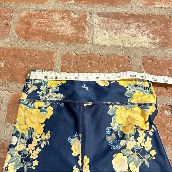 Joy Lab Navy and Yellow Floral Leggings Size Small - Picture 6 of 16